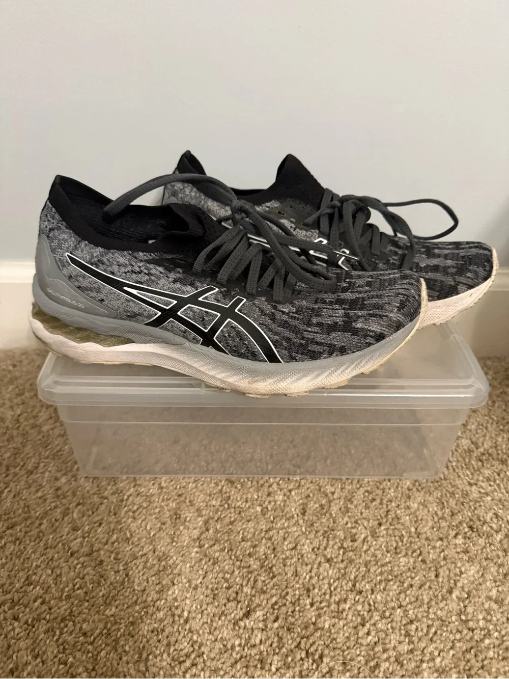 ASICS Women's Black and Gray Knit Running Shoes